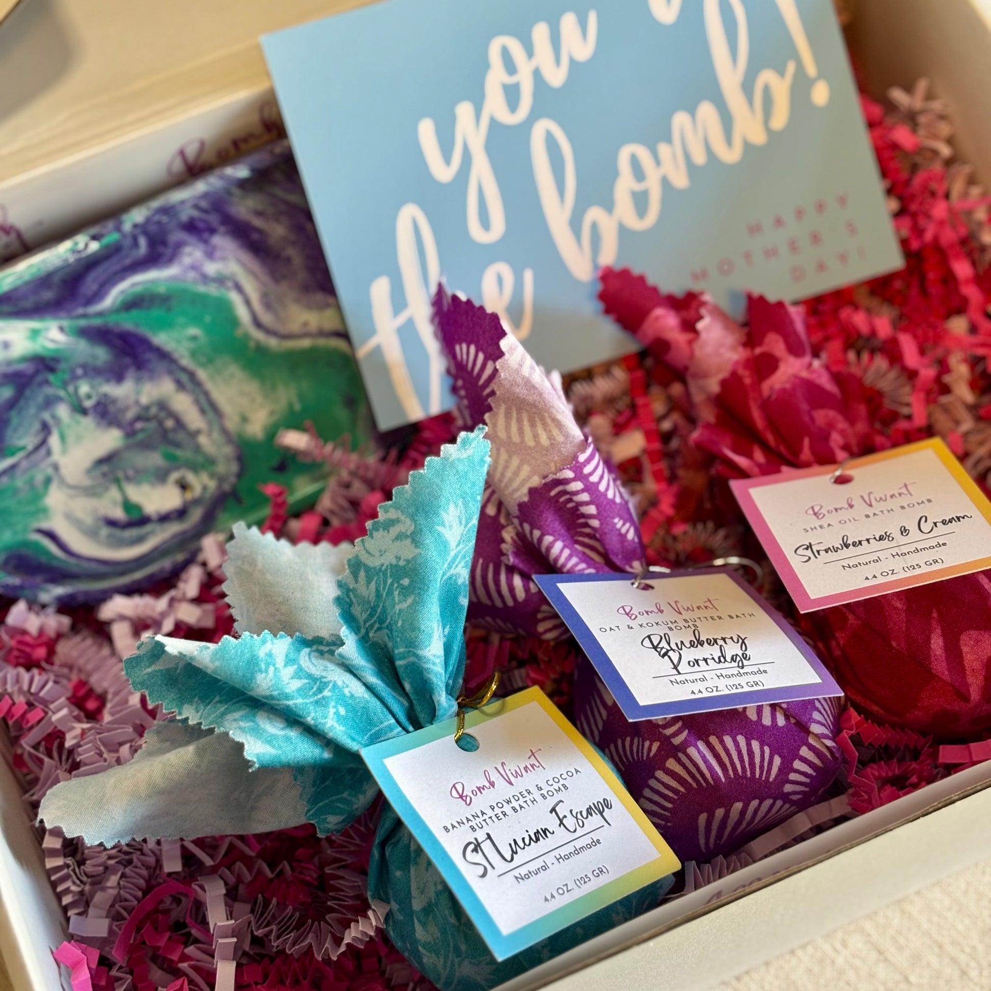 Gift box with handmade, natural bath bombs and a hand-marbled, custom jesmonite tray