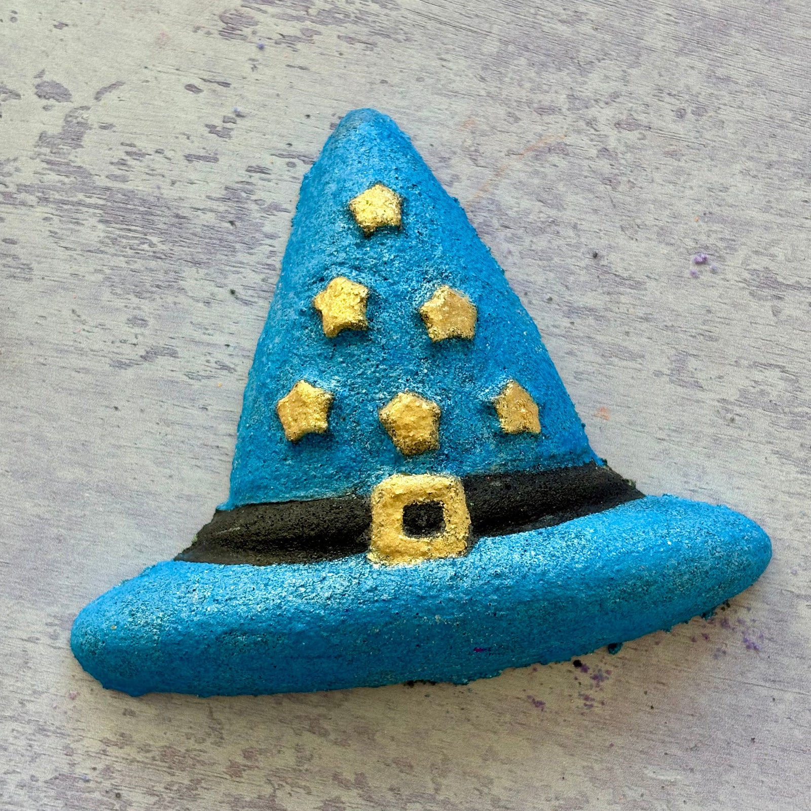 handmade natural wizard witch hat bath bomb