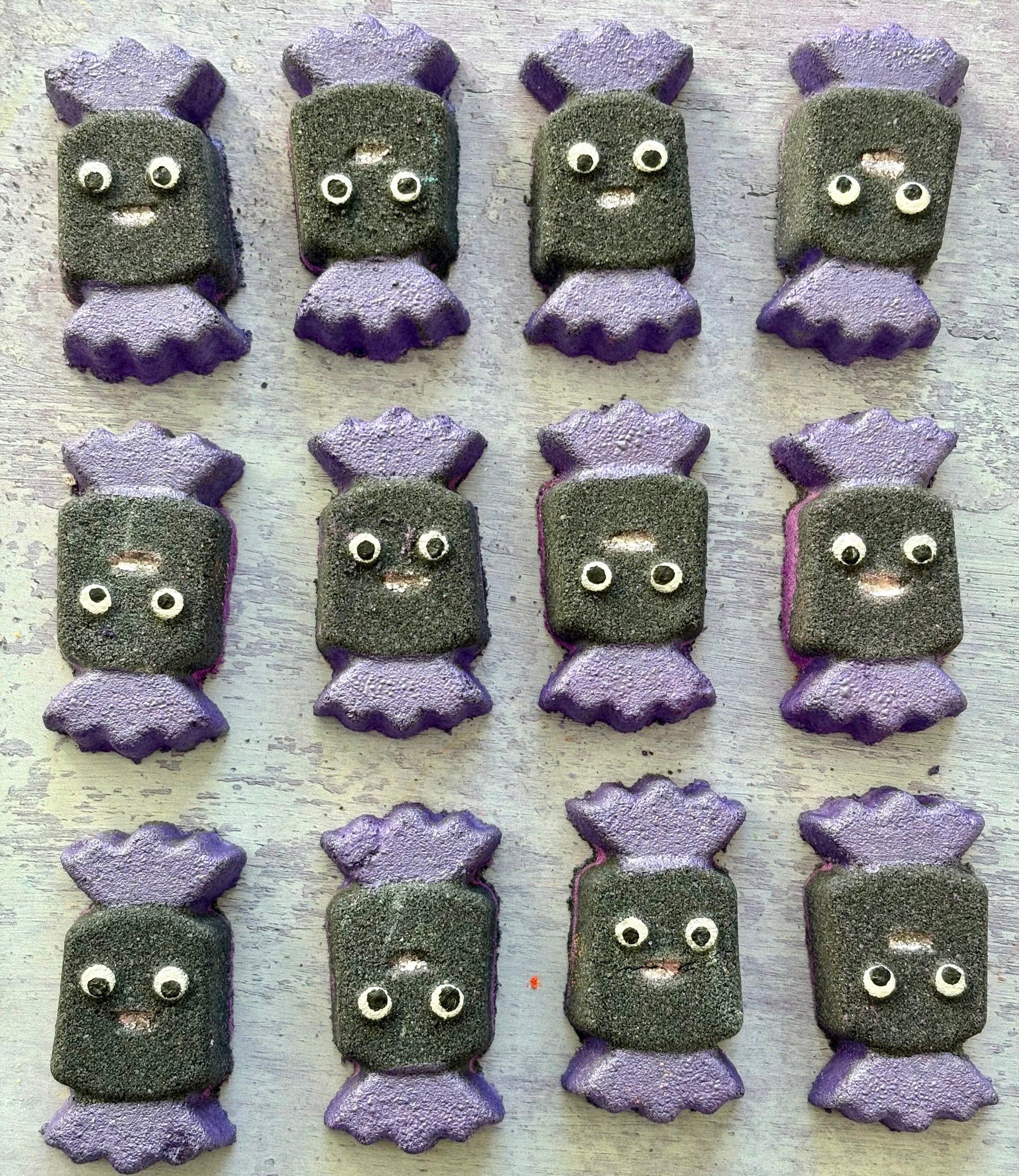handmade natural halloween sweet candy bath bomb