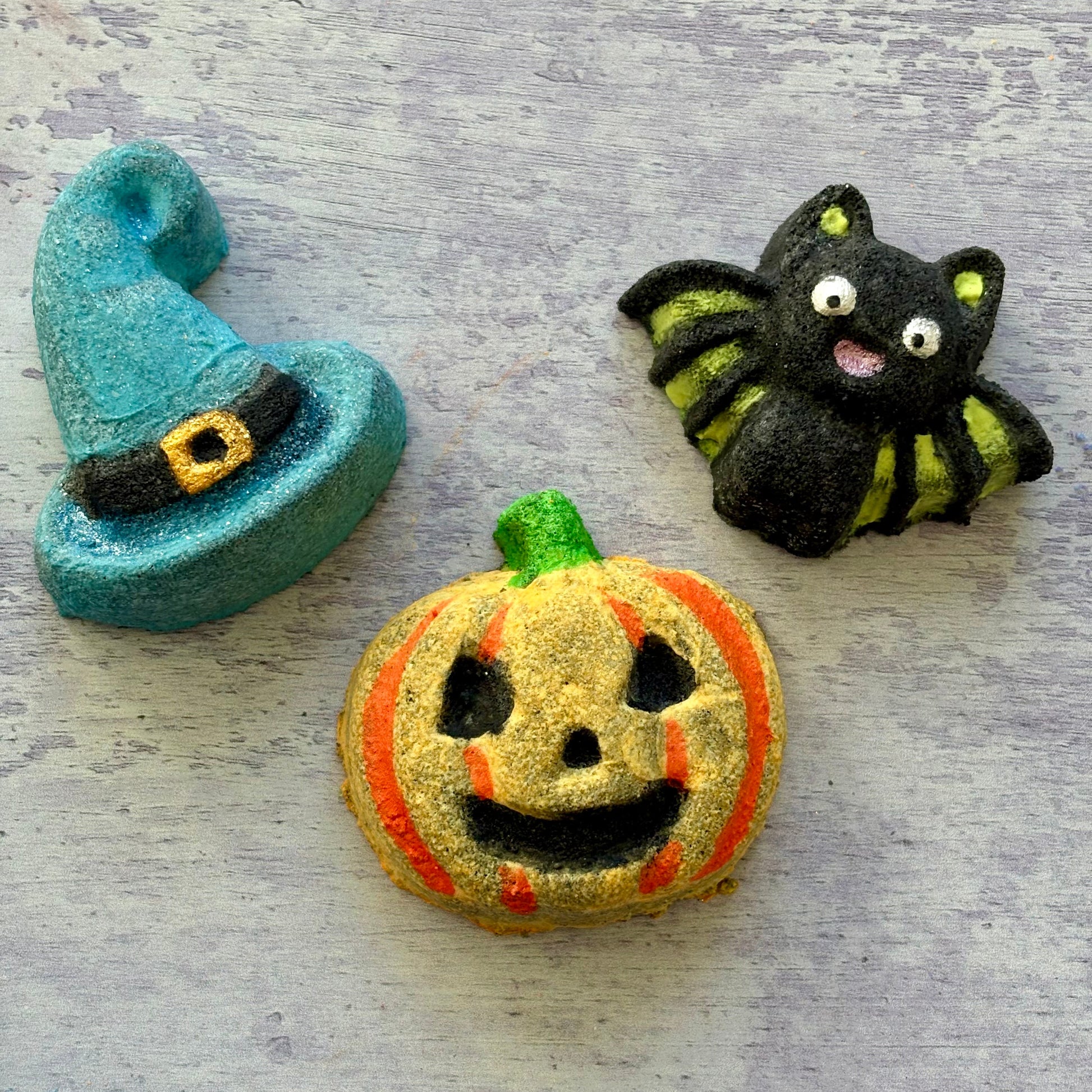 handmade natural mini halloween bath bombs