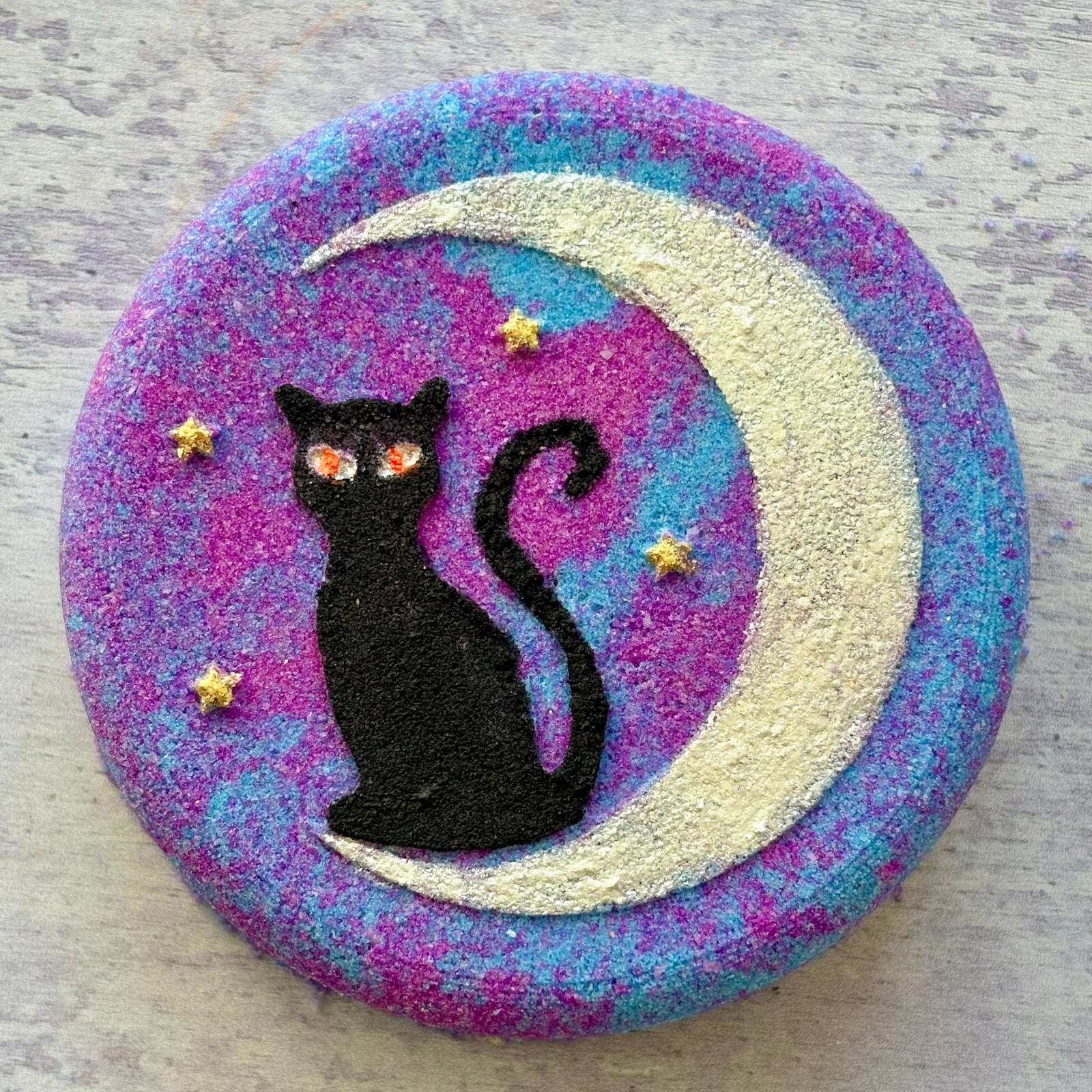 handmade natural cat and moon bath bomb